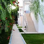 Delita Turkbuku Hotel