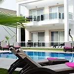 Hotel Delita Turkbuku 2*