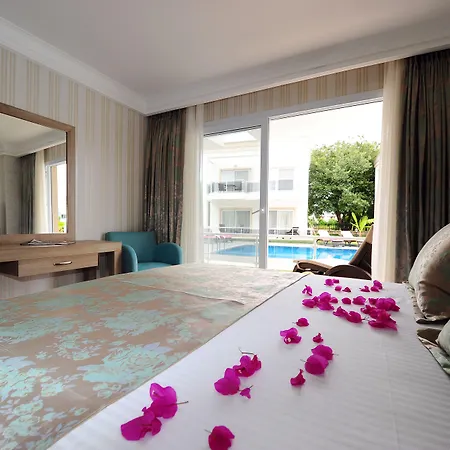 Delita Turkbuku Hotel 2*